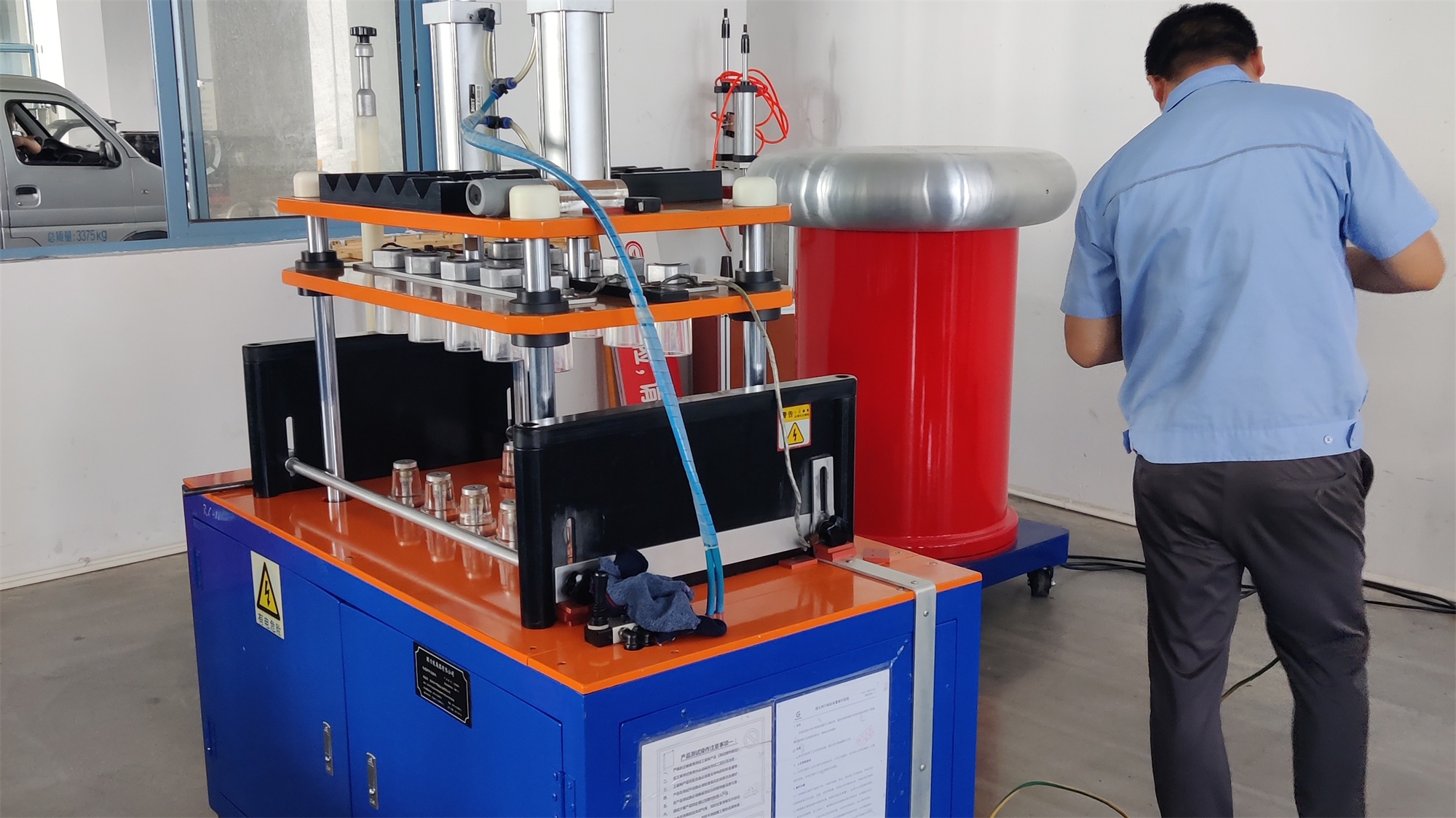 電力檢測設備客戶試驗現(xiàn)場