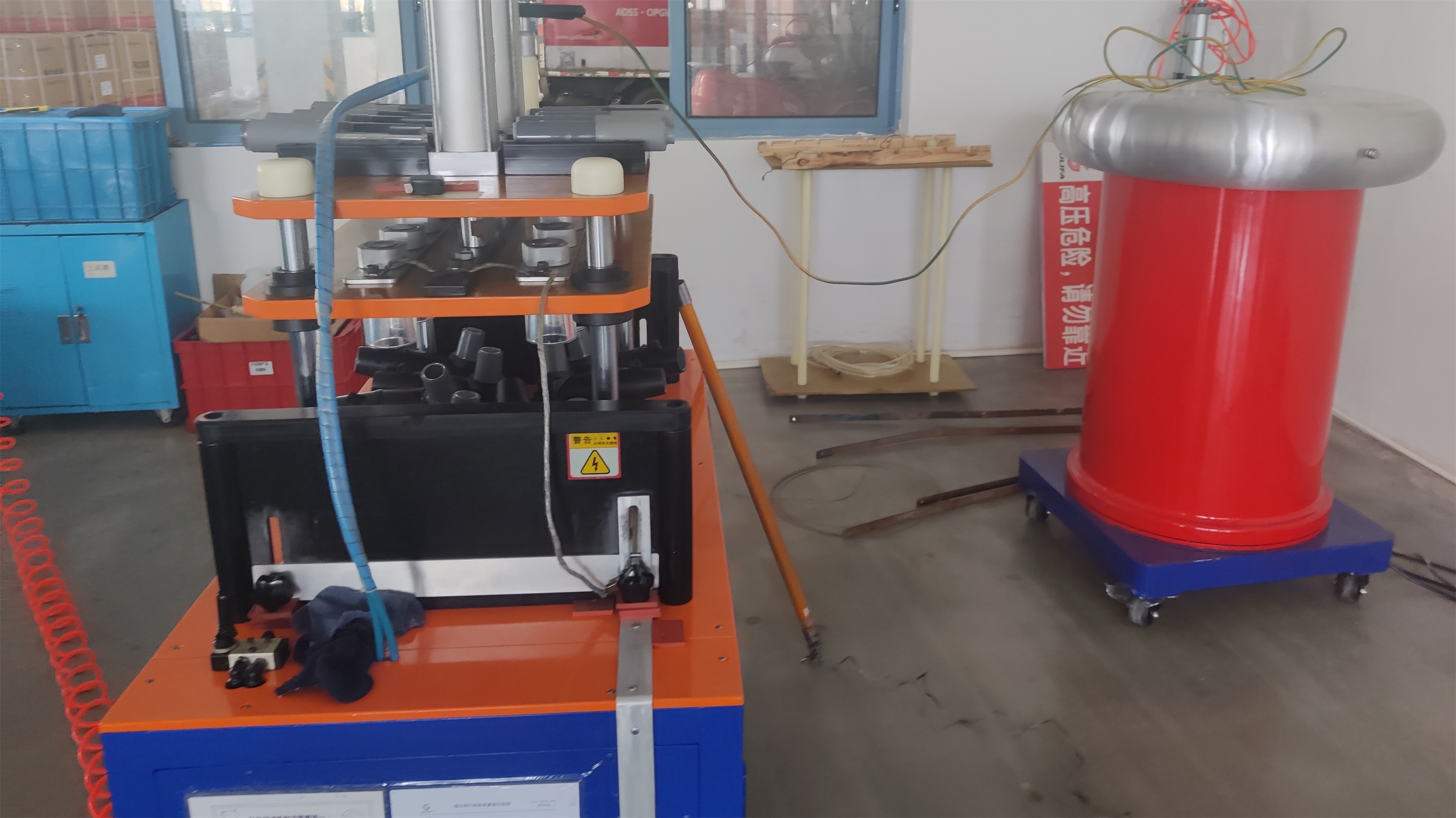 電力檢測設備客戶試驗現(xiàn)場