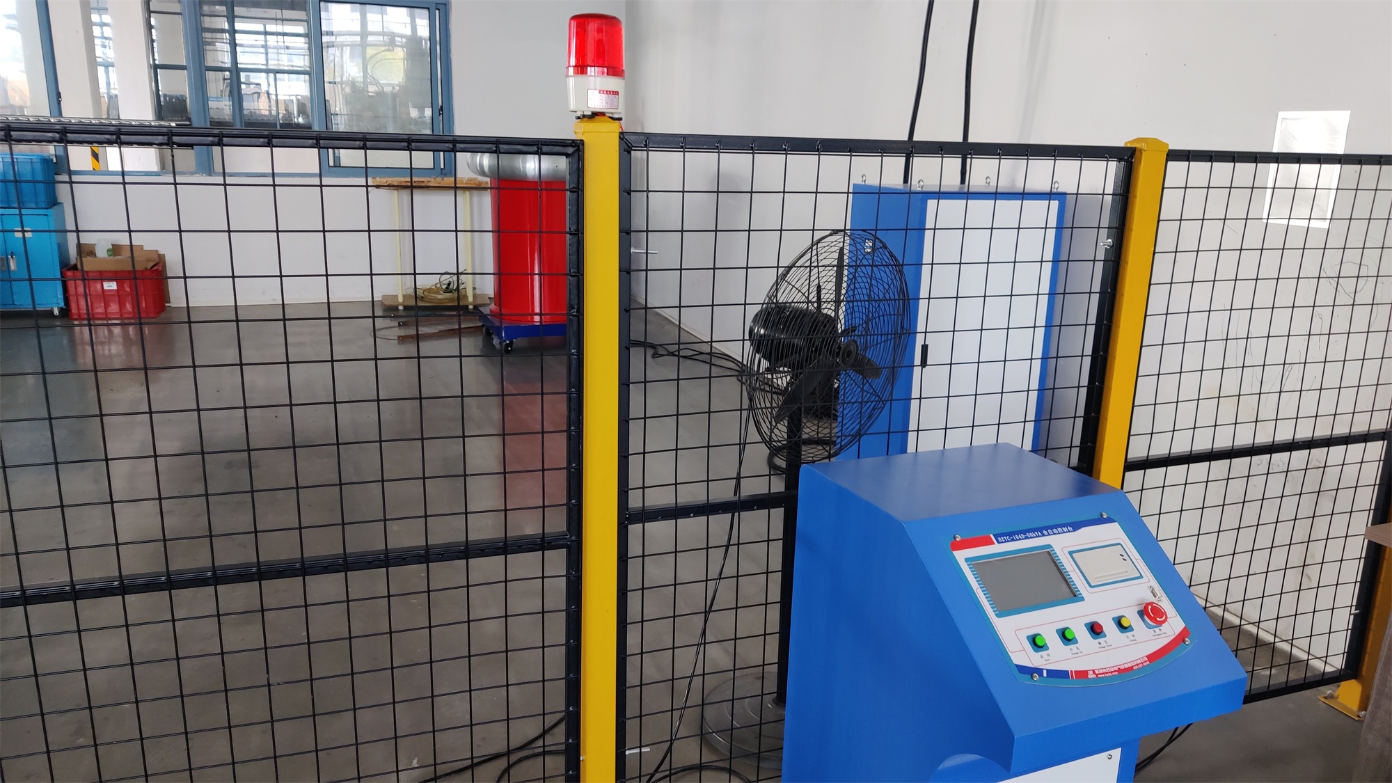 電力檢測設備客戶試驗現(xiàn)場